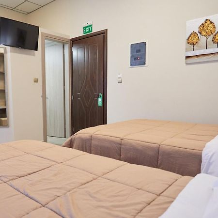 Amalia City Rooms Chios Town Buitenkant foto
