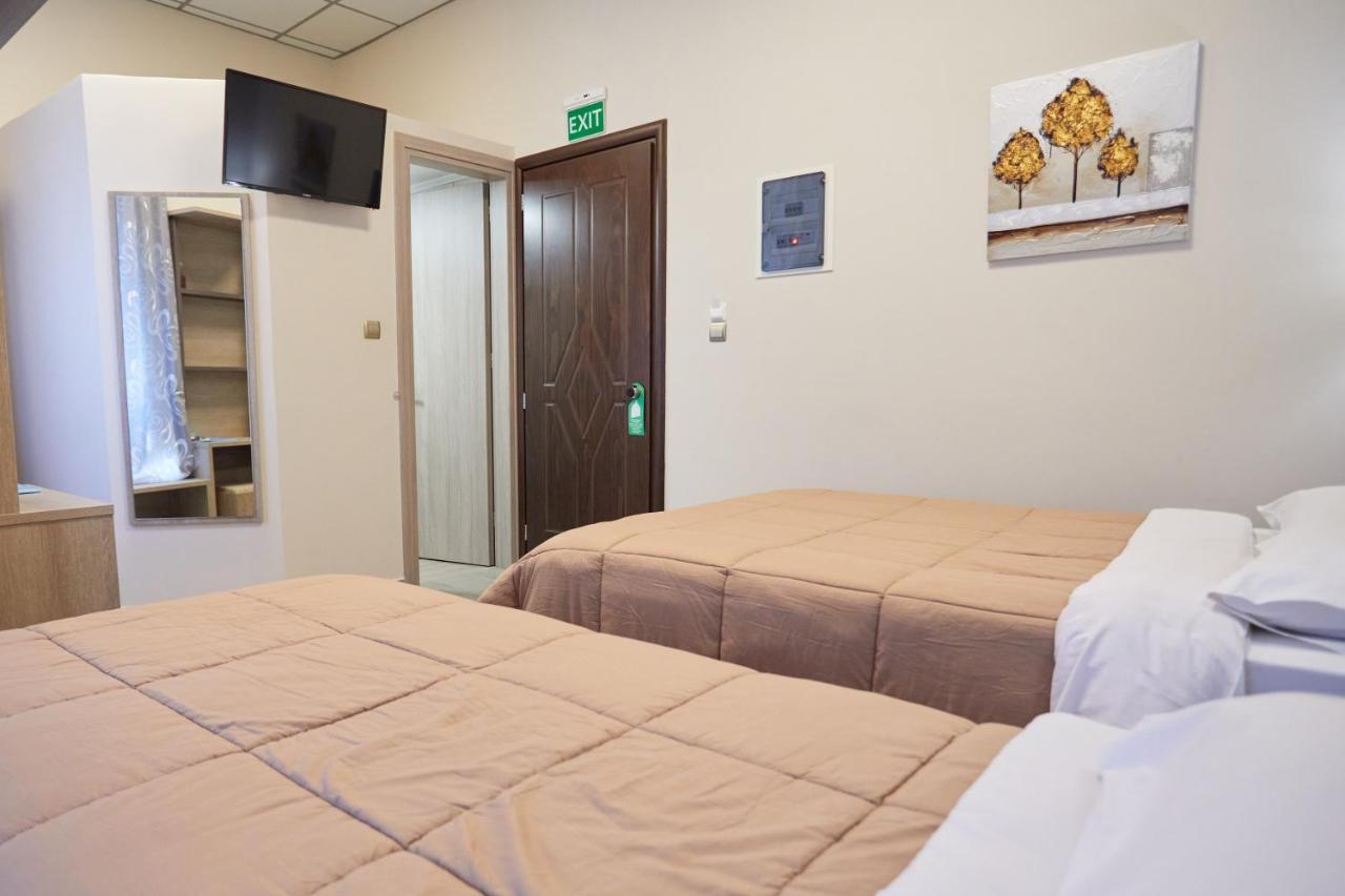 Amalia City Rooms Chios Town Buitenkant foto