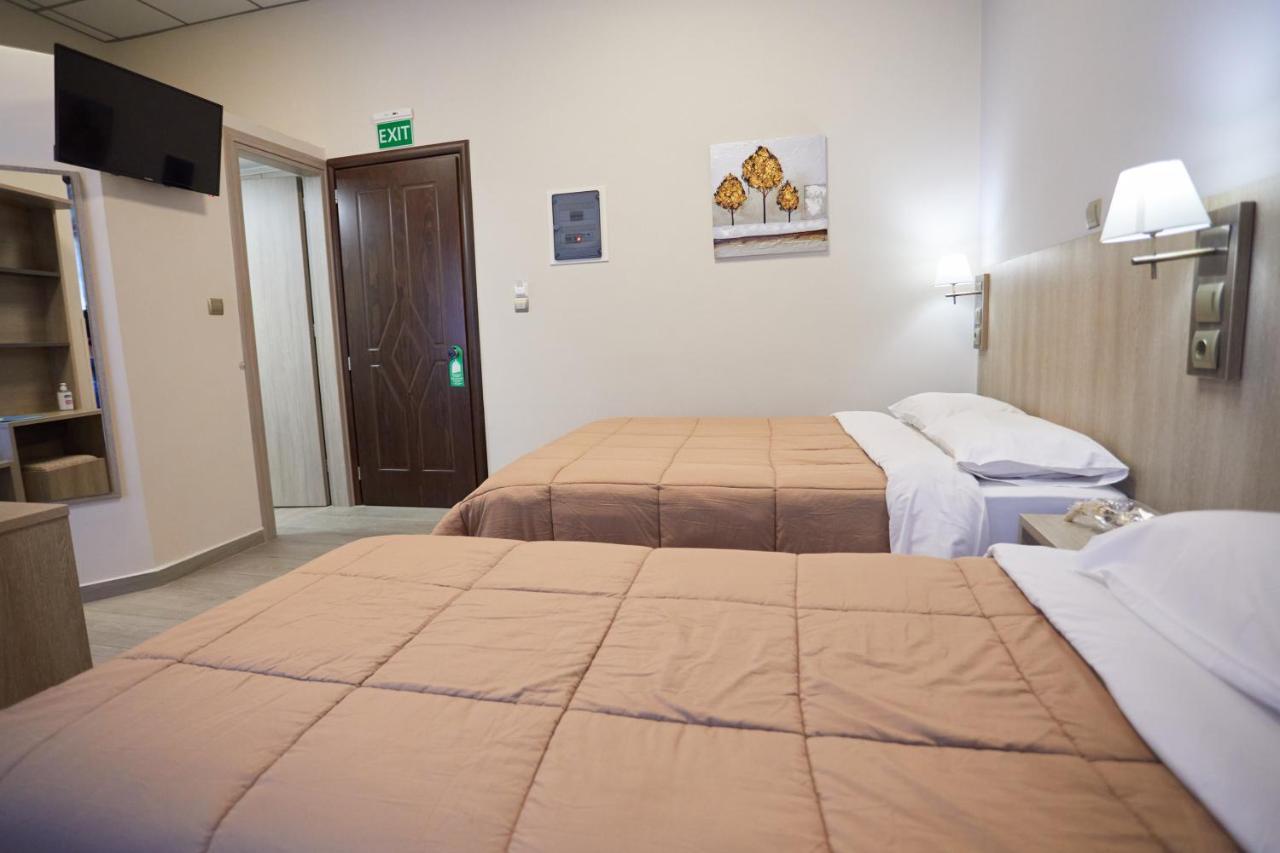 Amalia City Rooms Chios Town Buitenkant foto