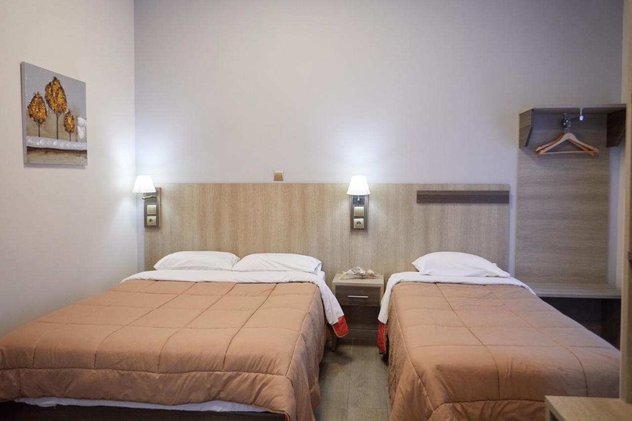 Amalia City Rooms Chios Town Buitenkant foto
