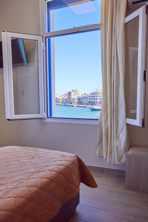Amalia City Rooms Chios Town Buitenkant foto