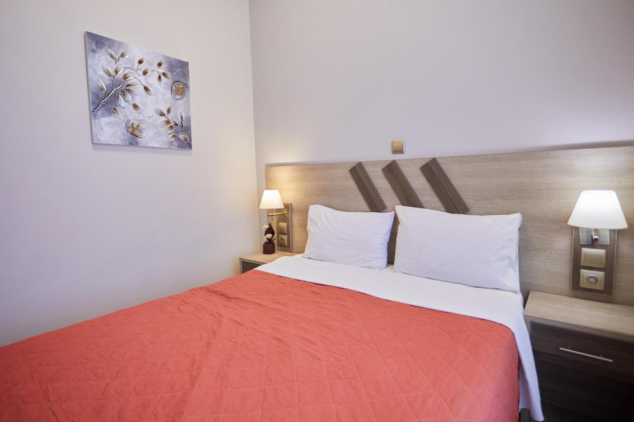 Amalia City Rooms Chios Town Buitenkant foto