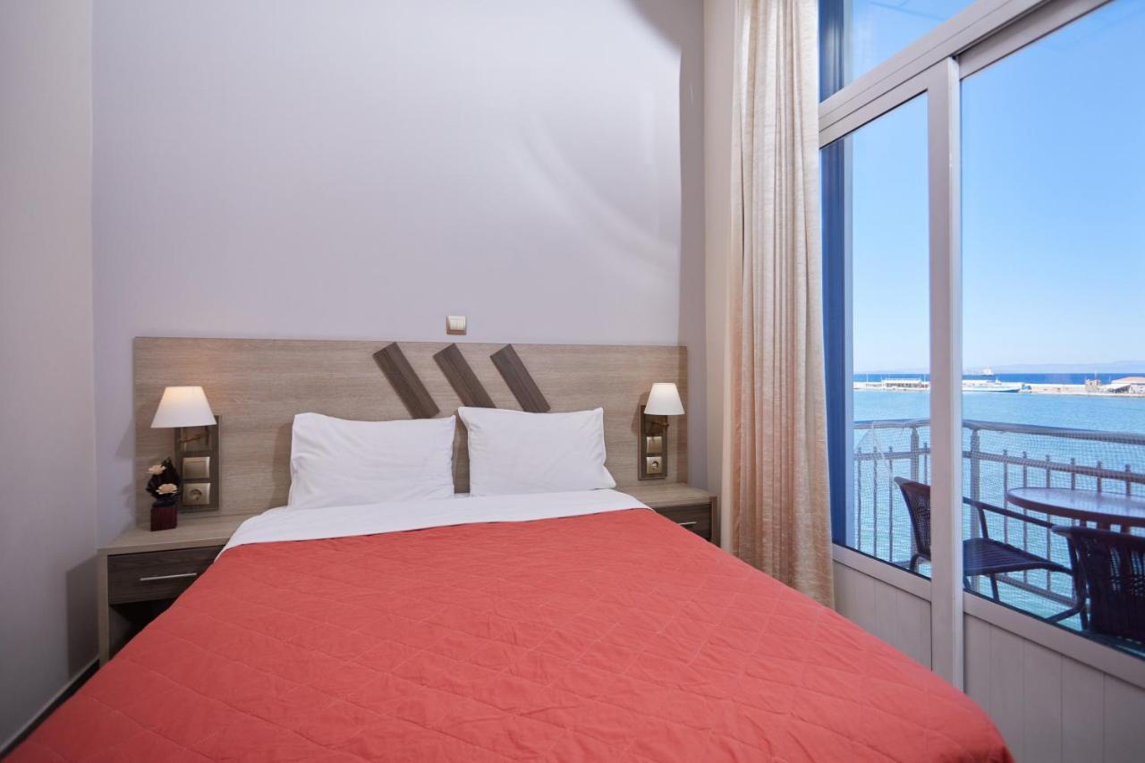 Amalia City Rooms Chios Town Buitenkant foto