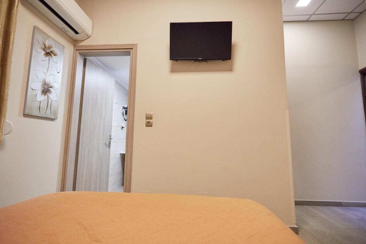 Amalia City Rooms Chios Town Buitenkant foto