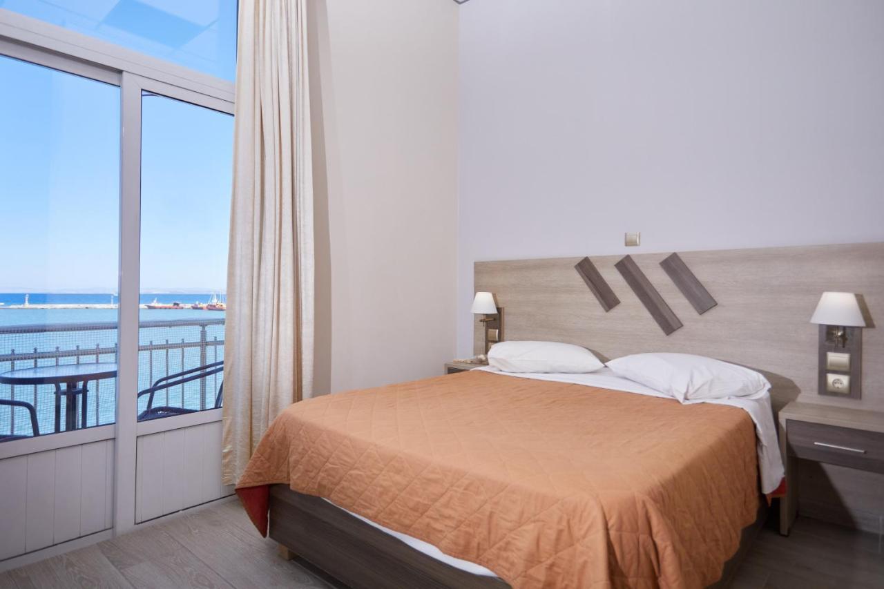 Amalia City Rooms Chios Town Buitenkant foto