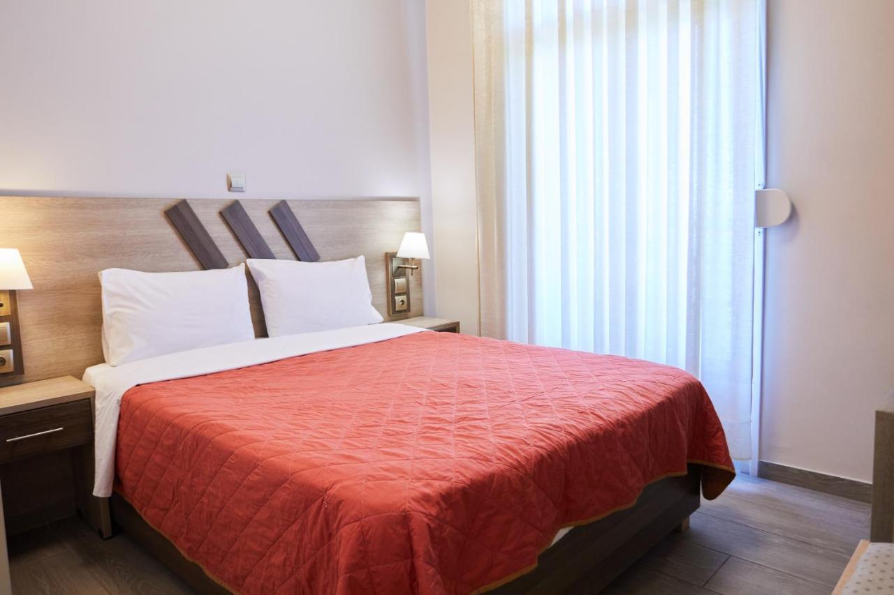 Amalia City Rooms Chios Town Buitenkant foto