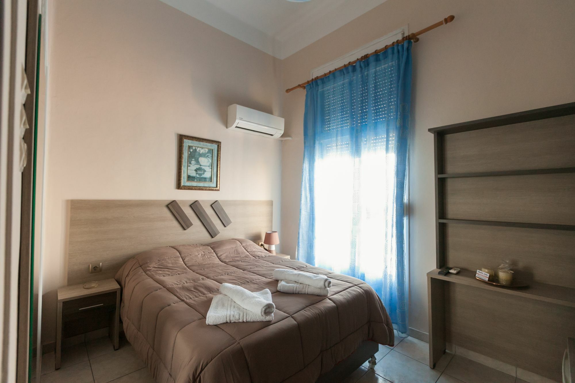 Amalia City Rooms Chios Town Buitenkant foto