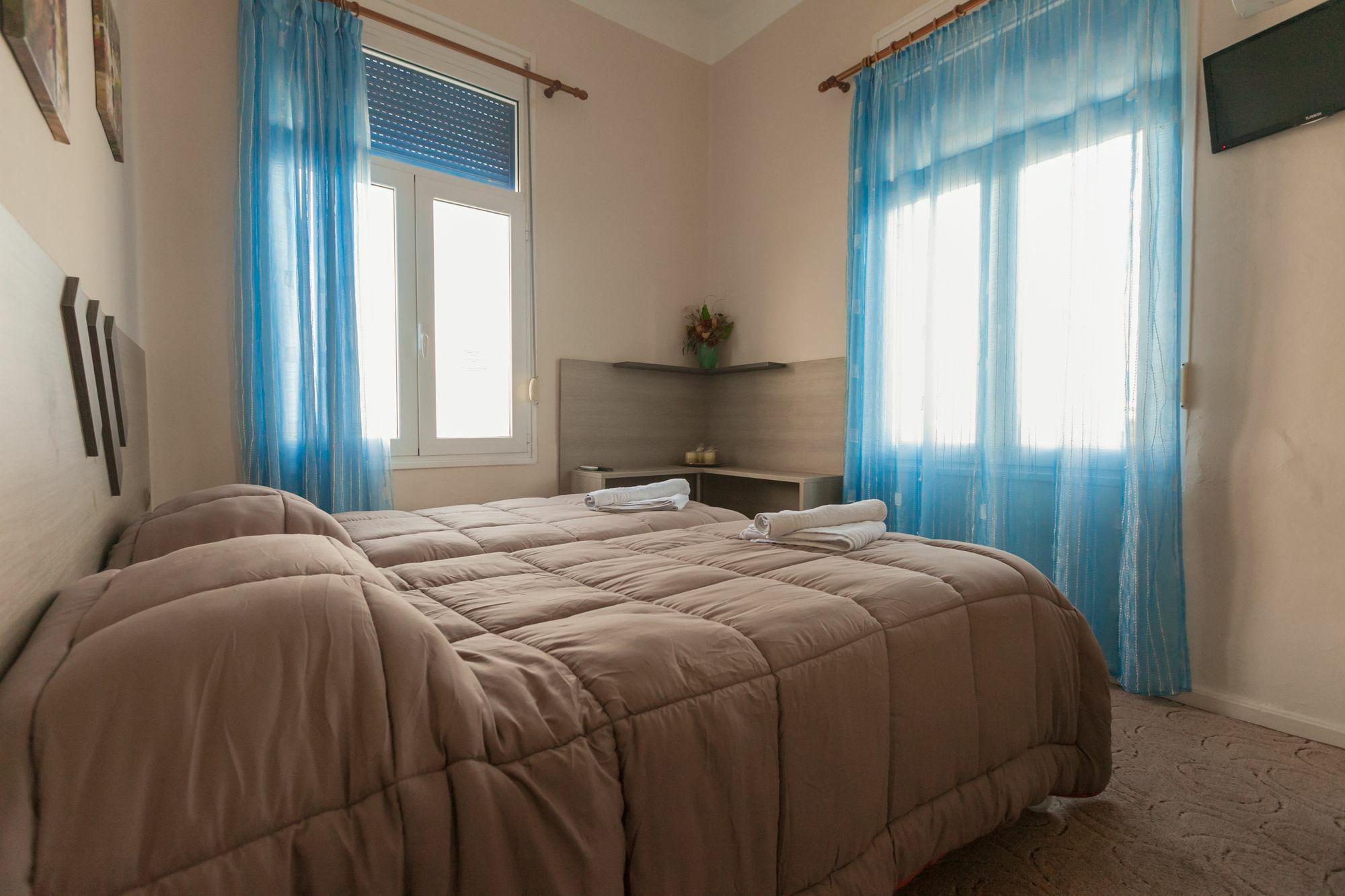 Amalia City Rooms Chios Town Buitenkant foto