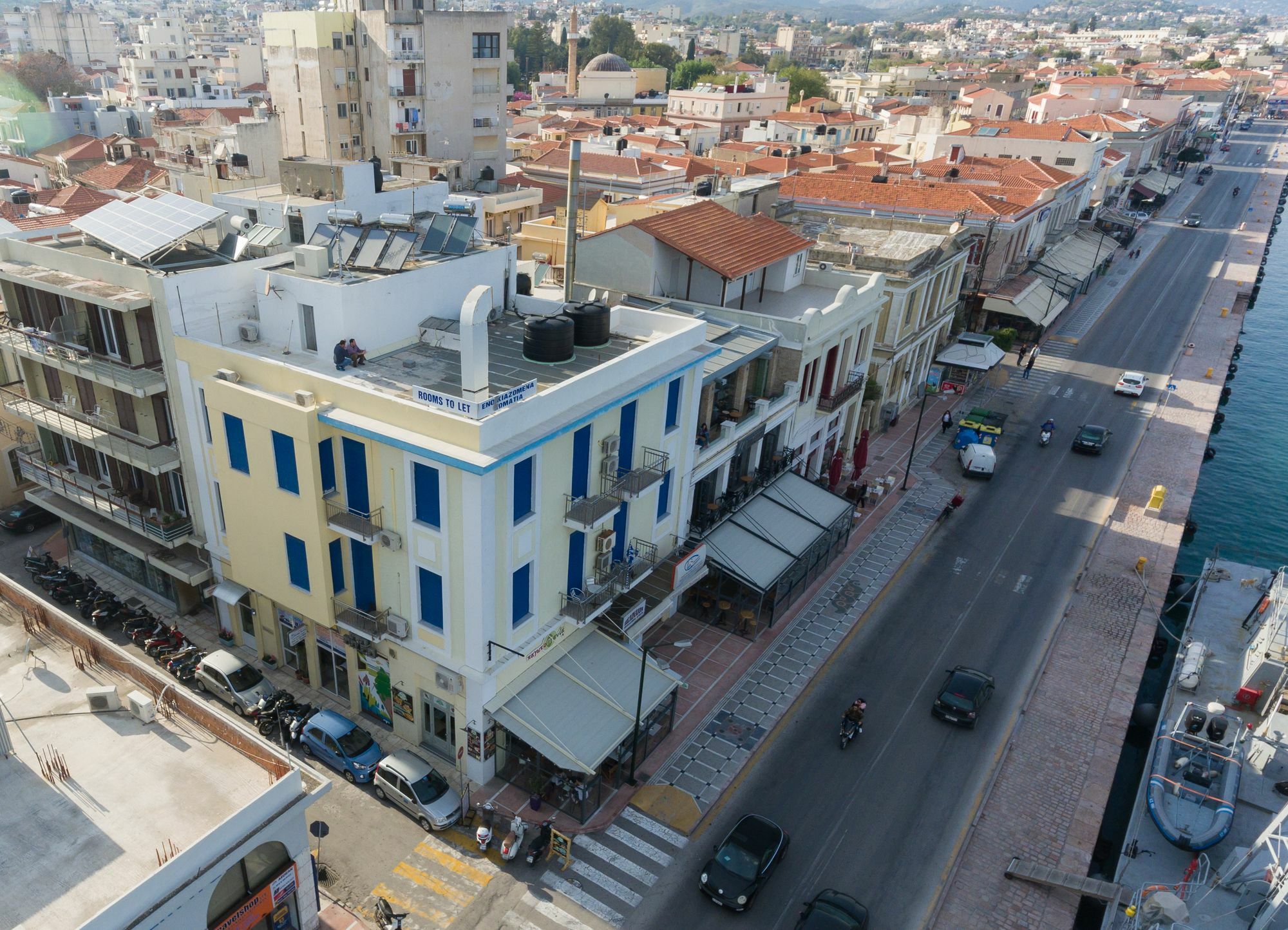 Amalia City Rooms Chios Town Buitenkant foto