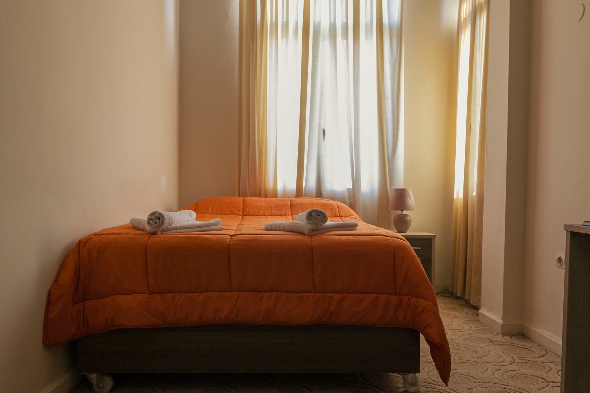 Amalia City Rooms Chios Town Buitenkant foto