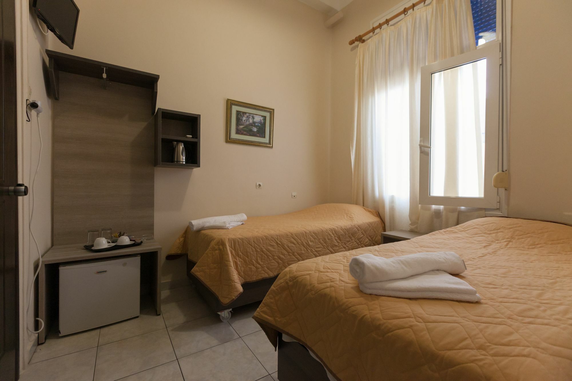 Amalia City Rooms Chios Town Buitenkant foto